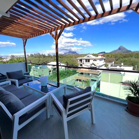 Top-Floor Modern 3Bd Penthouse With Beautiful Mountain View Terrace - 5 Min Walk To Beach Flic-en-Flacq Exterior foto